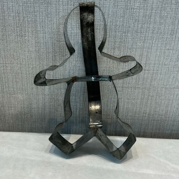 Vtg SET Aluminum Cookie Cutter w/ Handle Metal Heart Fish Mickey Mouse Arrow - Picture 8 of 10